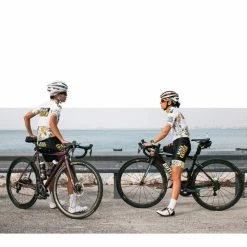 Safetti Women's Paraíso Short Sleeve Cycling Jersey JERSEYS