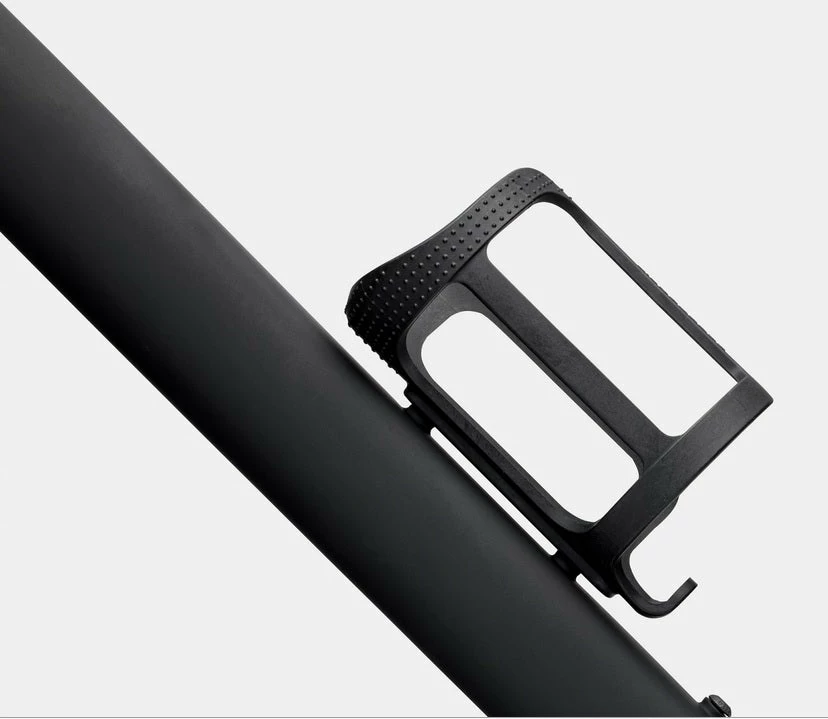 Cannondale ReGrip Right-entry Bottle Cage ACCESSORIES