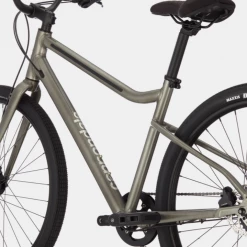 2021 Cannondale Treadwell 2 Ltd Disc Hybrid Bike SALE