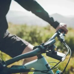 HEADLIGHTS Lezyne Macro Drive 1300XXL Bicycle Headlight